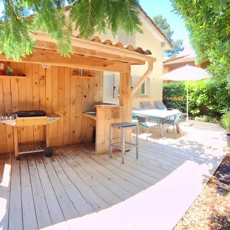 Detente Et Nature Maisonnette Conviviale Pour 6 Personnes Dans Un Village De * Gujan-Mestras