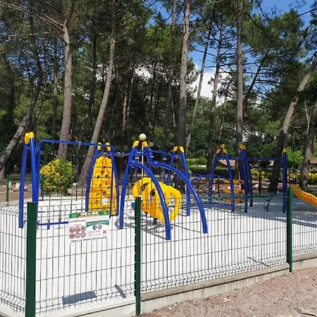 Detente Et Nature Maisonnette Conviviale Pour 6 Personnes Dans Un Village De Holiday home