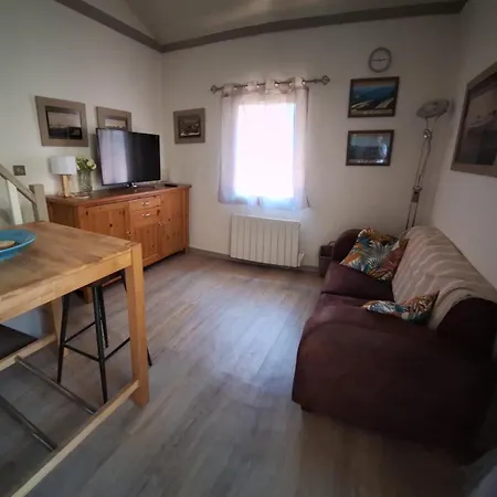 Prázdninový dům Detente Et Nature Maisonnette Conviviale Pour 6 Personnes Dans Un Village De